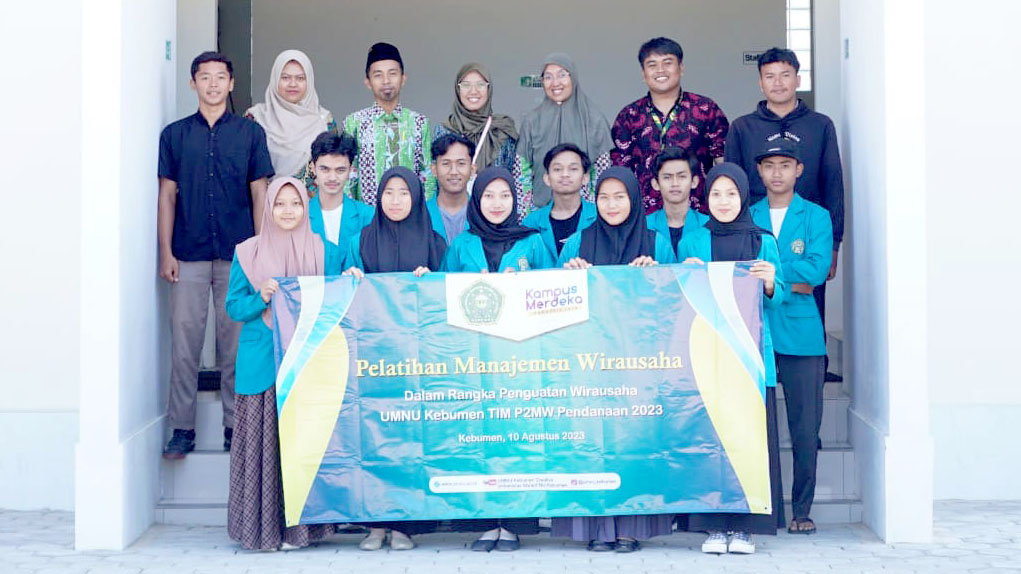 Program Pembinaan Mahasiswa Wirausaha (P2MW), Universitas Ma’arif Nahdlatul Ulama Kebumen Mengadakan Kegiatan Pelatihan Manajemen Wirausaha dan Mentoring Awal
