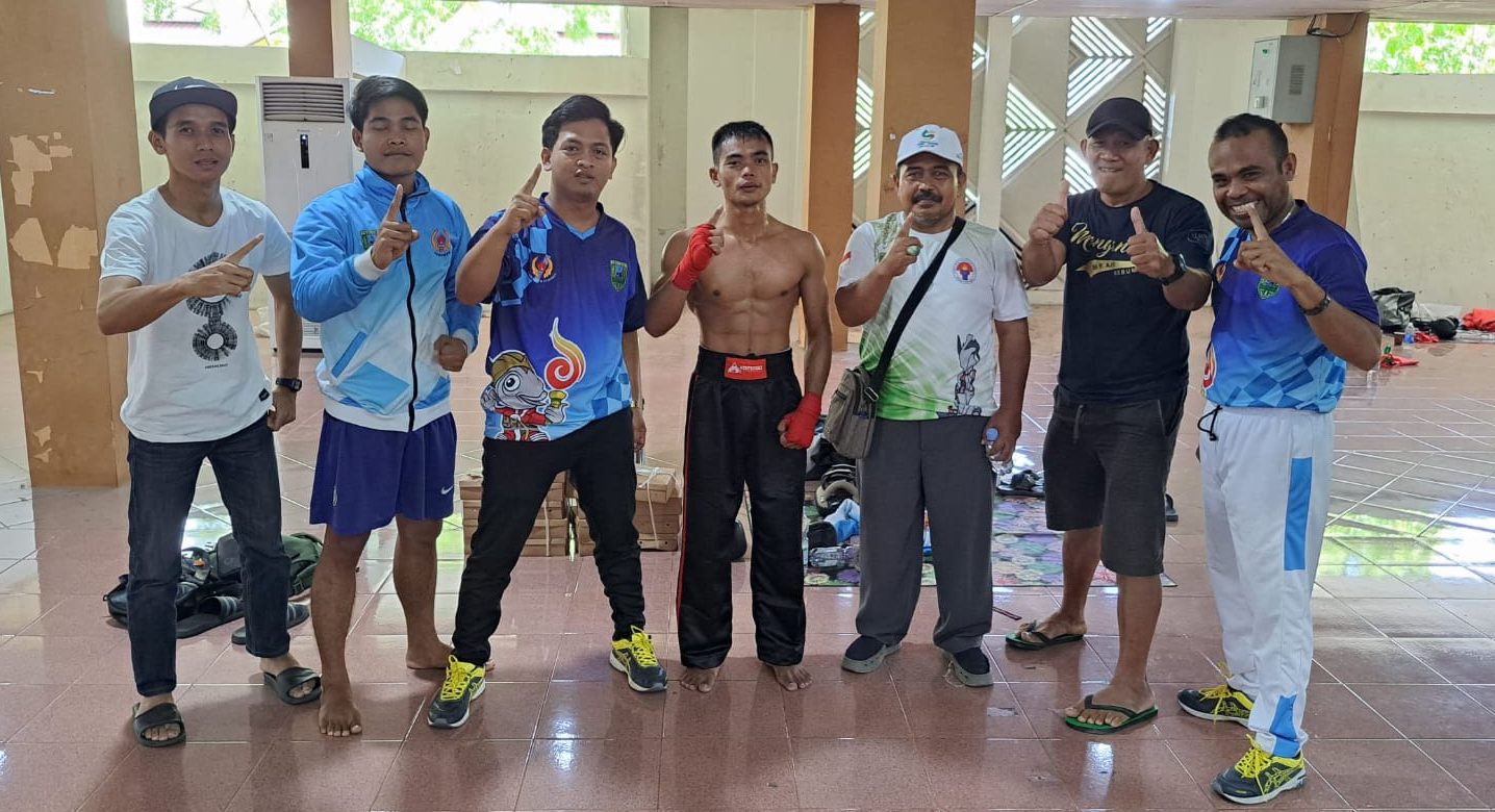 Berkilau di Atas Ring: Mahasiswa UMNU Kebumen Sabet Emas dalam Ajang Olahraga Provinsi