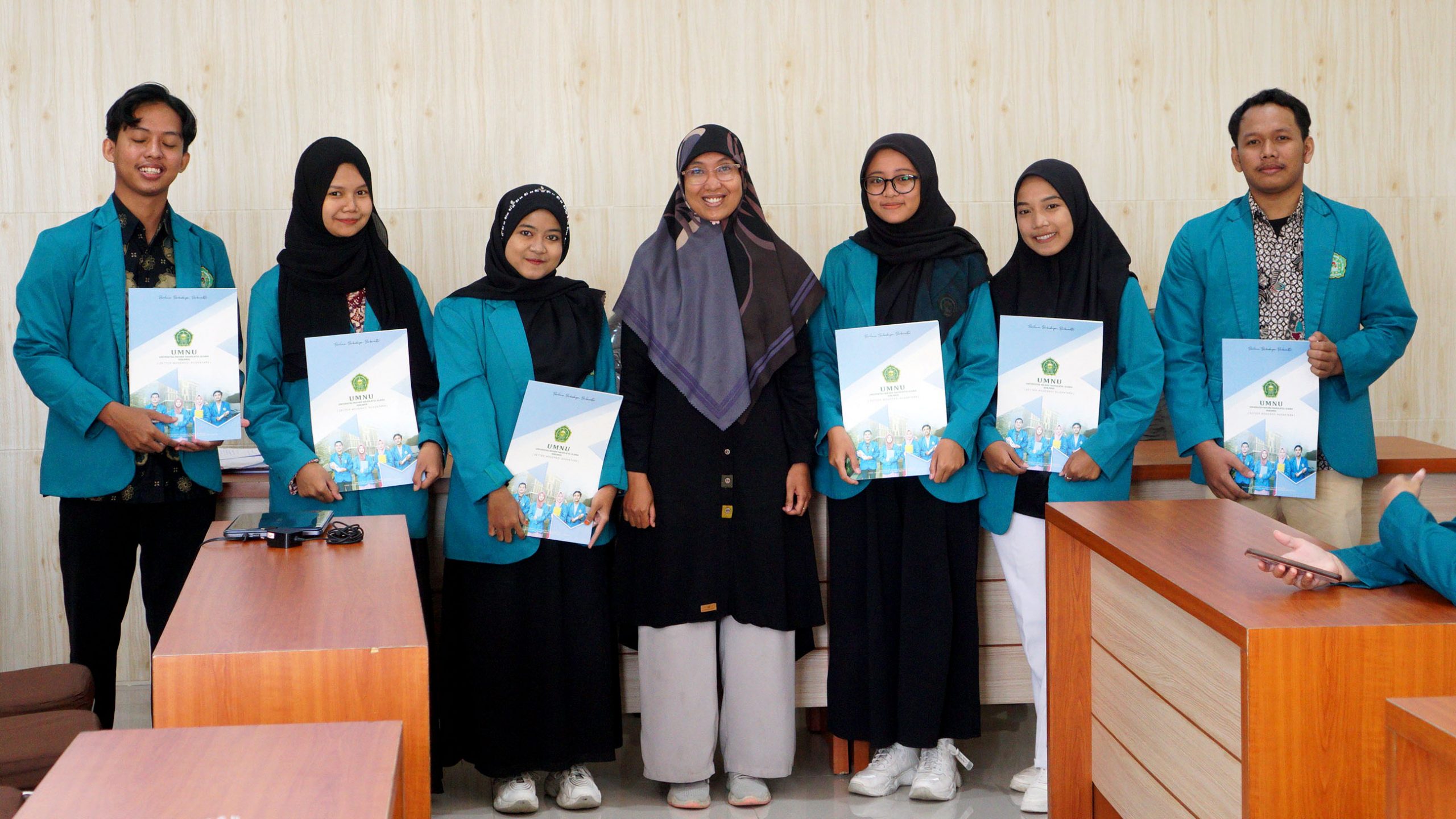 UMNU Kebumen Lepaskan Mahasiswa Berkarya di Program Kampus Mengajar Angkatan 6