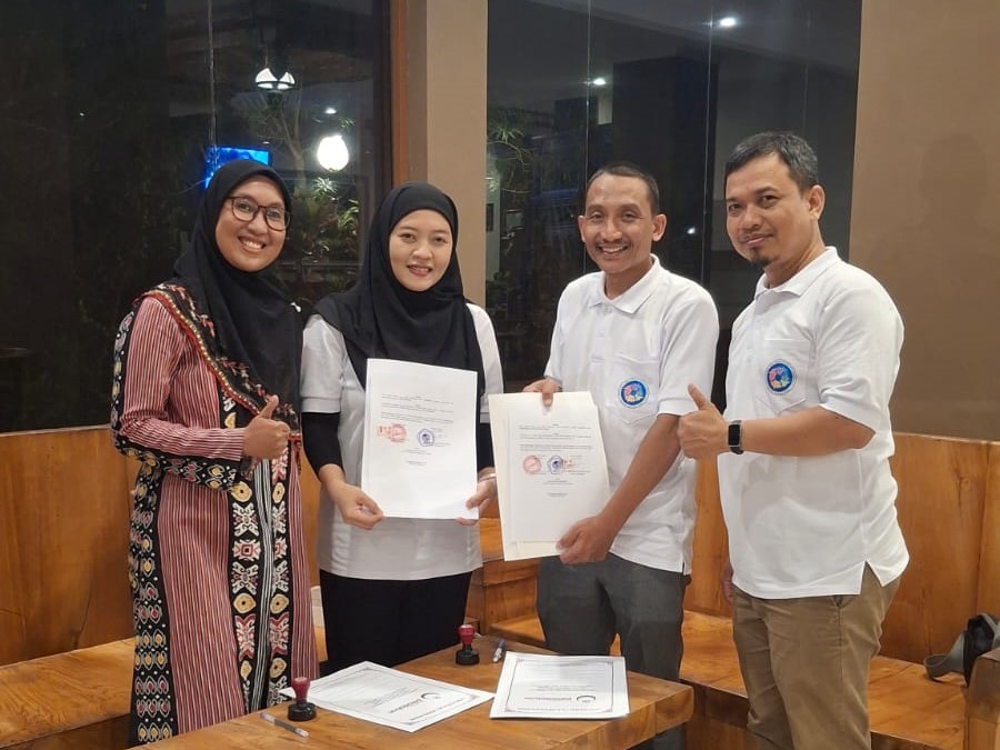 Perkuat Tridarma, UMNU Kebumen Resmi Teken MoU dengan Universitas Peradaban Brebes