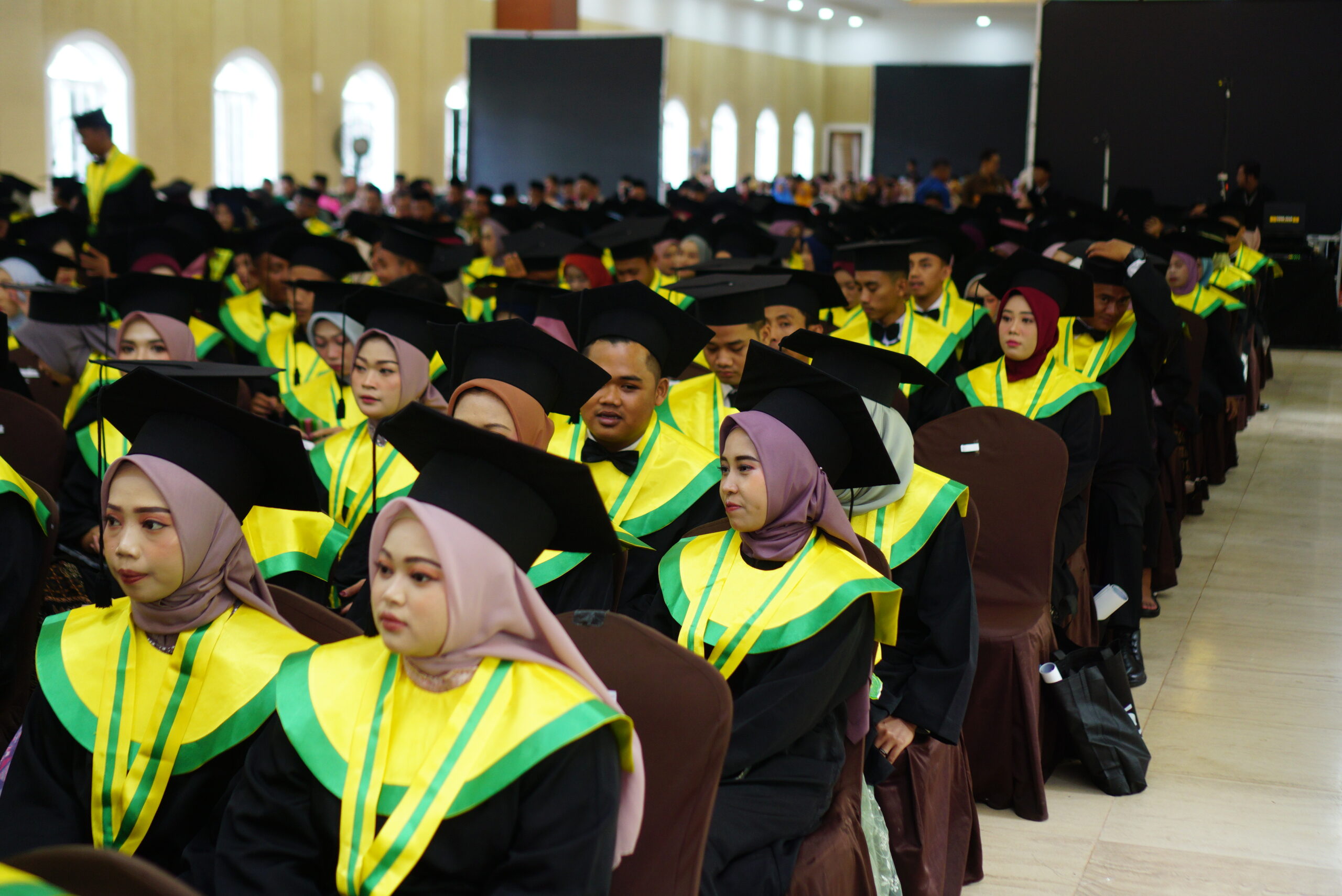 Gelar Wisuda ke-5, UMNU Kebumen Rayakan 10 Tahun Berdiri Wisuda Angkatan V UMNU Kebumen, Bakal Diikuti 217 Wisudawan