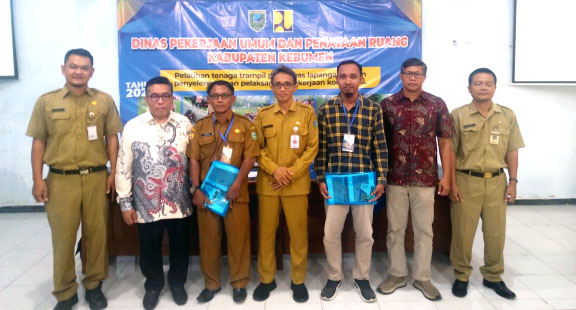 Meningkatkan Kompetensi Pengawas Konstruksi: Kolaborasi Dosen UMNU Kebumen dalam Pelatihan Dinas PUPR Kabupaten Kebumen